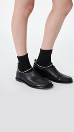 Leather Chain Flat