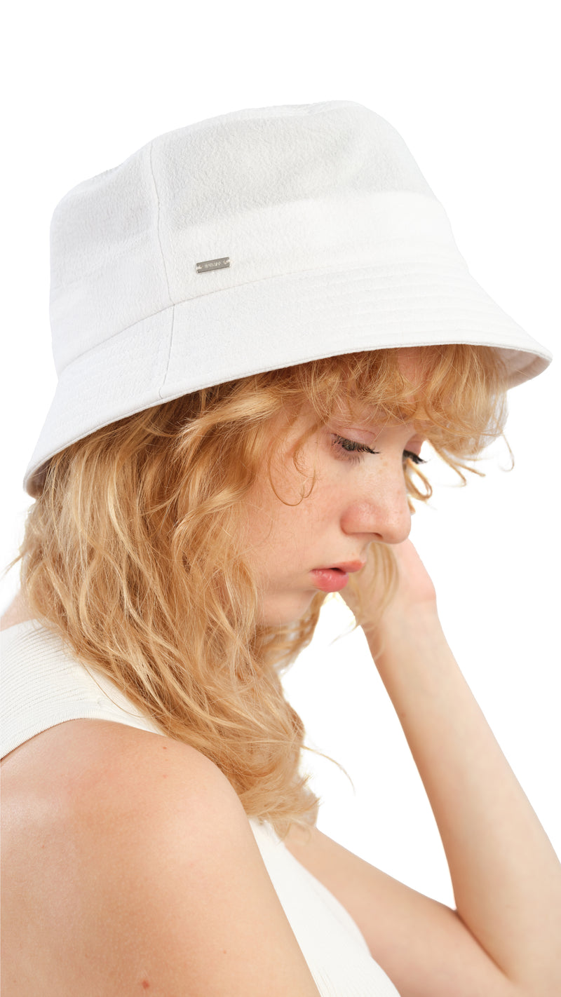 Wrinkling UFO Bucket Hat