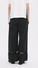 Cut Out Trims Jeans