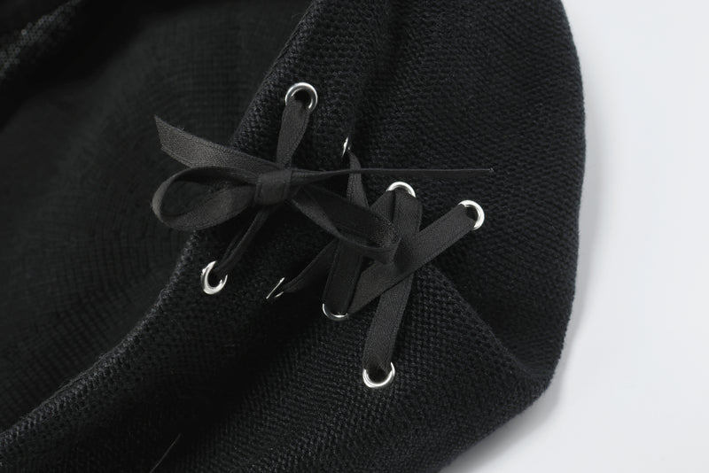 Lacing The Dart Beret